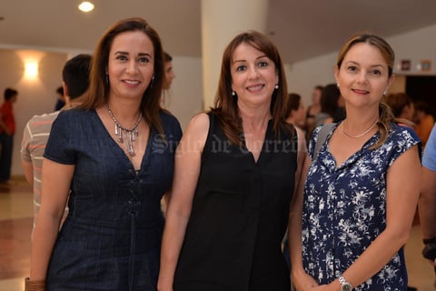 26082016 Victoria, Victoria Acosta, Gretel y María Elisa.