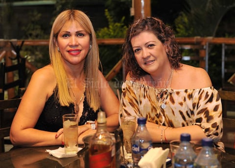 27082016 Alejandra y Rocío.