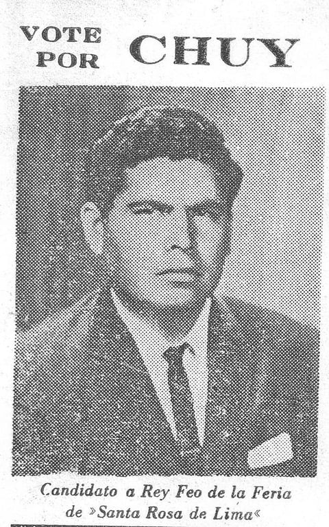 28082016 Jesús López Ceniceros, en 1970, siendo Rey feo de Santa Rosa de Lima.