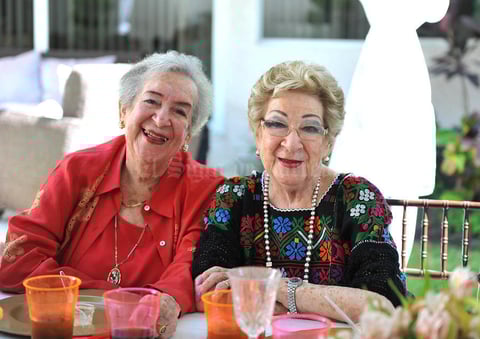 02092016 Raquel y Amelia.