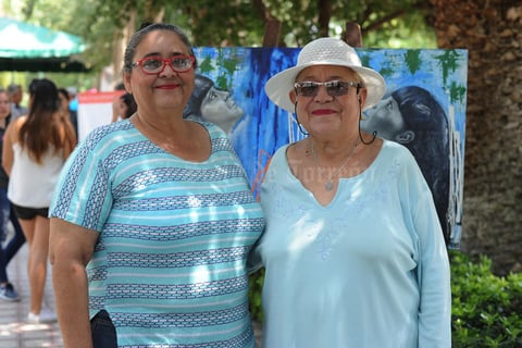 02092016 María del Socorro y Gabriela del Camino.