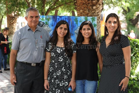 02092016 José Francisco, Ana, Joss y Cecilia.