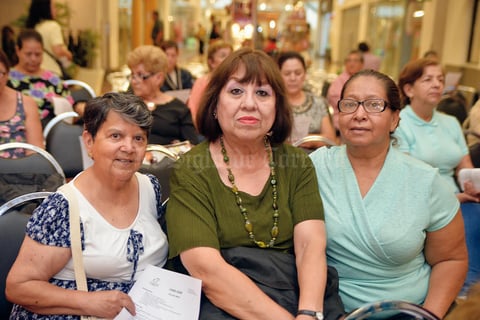 05092016 Paquis, Paty y Lety.