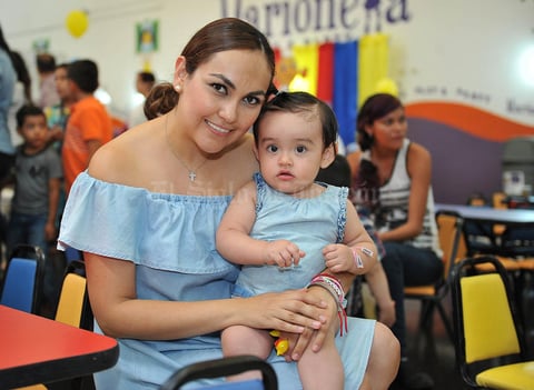 05092016 Elena y Valeria.