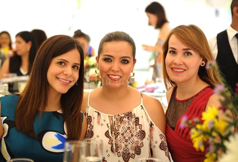 06092016 Ana Cristina, Ana Sofía y Valeria.