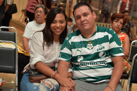 06092016 Fátima y Pedro.