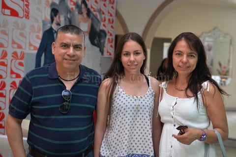 08092016 Alma y Rocío.