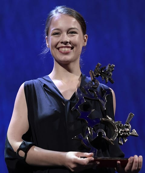 Premio Marcello Mastroianni al mejor actor emergente: Paula Beer por Frantz, de François Ozon.