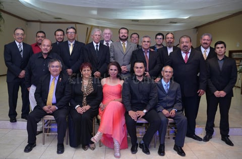11092016 Eduardo Luna, Martha Robles, Carmen Luna, Luis Becerra, Fernando Rivera, Eduardo García, Luis Morales, Emanuel Azpilcueta, Israel Uribes, Miguel Parra, Enrique Vázquez, Enrique Echavez, Arturo Sánchez, Rómulo Uribe, Ramón Delgado, Alejandro Uribes, Fernando Zatarain, Manuel Ramírez, Pedro Lara y Eduardo Becerra.