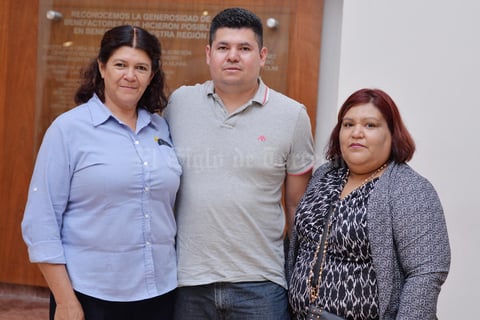 17092016 Silvia, Arturo e Ireri.