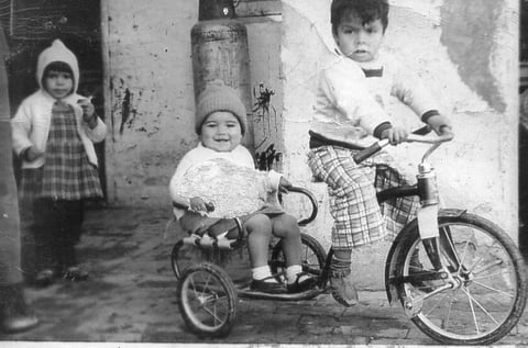18092016 Martin Rivera Vázquez paseando a su sobrino, Guadalupe Rivera
Ramírez, en 1968.