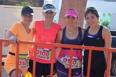 19092016 Marcela, Mónica, Carmen y Fernanda.