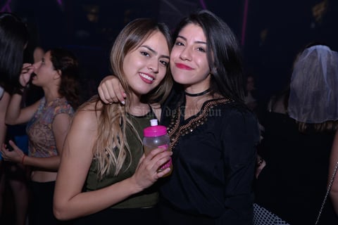 Mariel y Vania