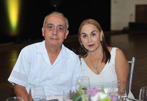 Rogelio y Lupita