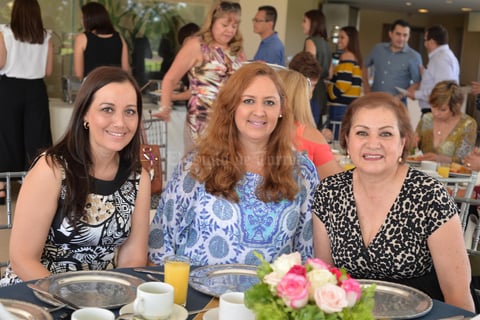 Laura, Laura y Maricarmen