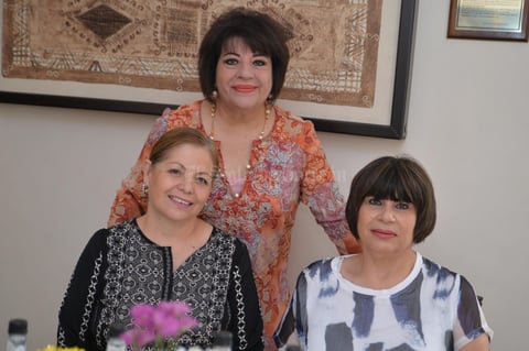 Laura, Gaby y Ana Patricia