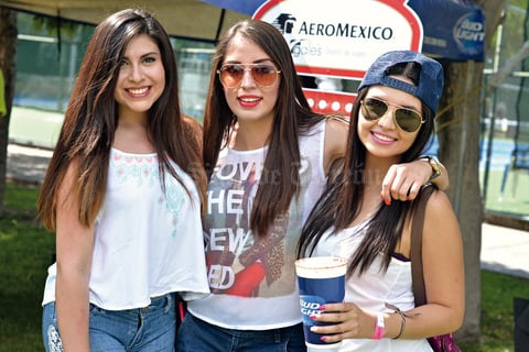 20092016 AMIGAS.  Janeth, Anilú y Gaby.