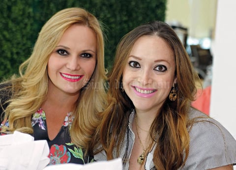 20092016 MUY GUAPAS.  Alicia y Fabiola.