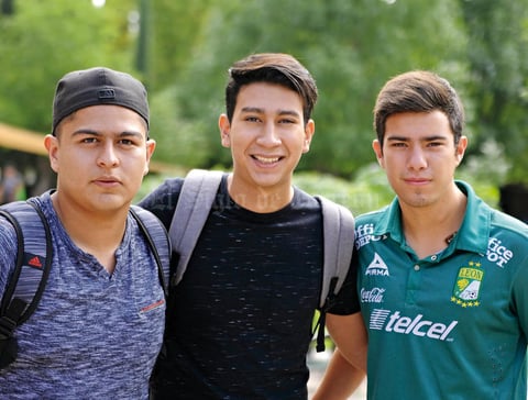 20092016 AMIGOS.  Diego, Andy y Marco.