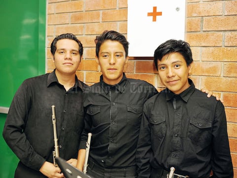 26092016 Edgar, Homero y Brando.