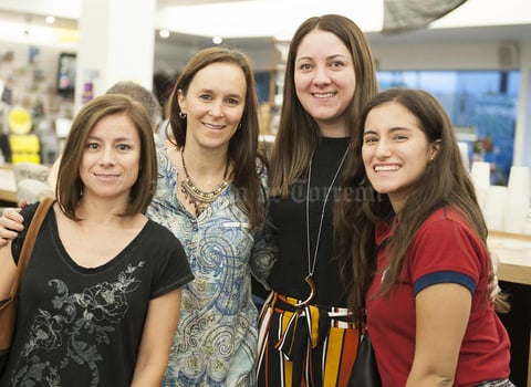 25092016 Gaby, Isabel, Ale y Ana Sofía.