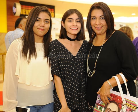 28092016 Bárbara, Mónica y Daniel.