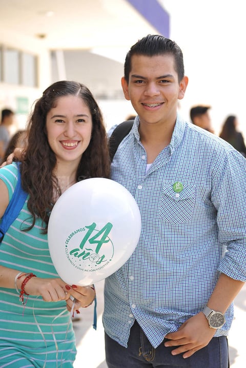 28092016 EVENTO ESCOLAR.  Mara y Andrés.