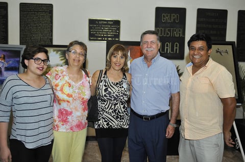 29092016 Dafne Alexa Méndez, Claudia Gutiérrez, Paty Gutiérrez, Donato Gutiérrez y Gerardo Puentes.