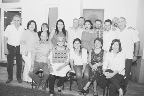 30092016 DISFRUTAN EN FAMILIA.  Los Sánchez Anzures se reunieron con motivo del mes patrio.