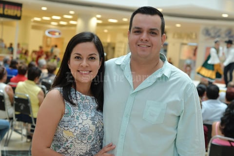 30092016 Elina y José Humberto.