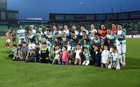 20 elementos amateurs de distintos puntos del país y las Leyendas del Santos Laguna midieron fuerzas.