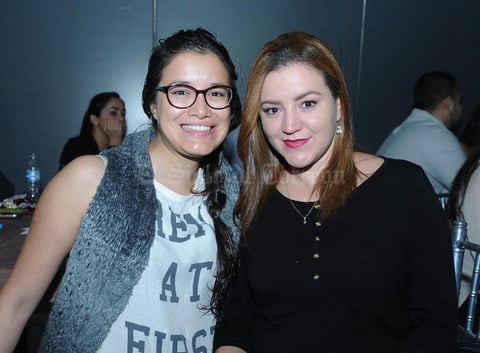 06102016 Karla y Claudia.
