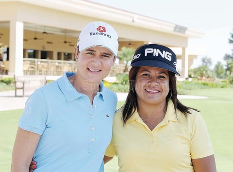 07102016 CLíNICA DE GOLF.  Lorena Ochoa y Elisa.