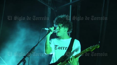 Los británicos interpretarían también Robbers, Chocolate y Ugh!, pero fue con The sound que invitaron a los laguneros a saltar, para cerrar con broche de oro con Sex y la promesa de volver a México: “See you soon”.