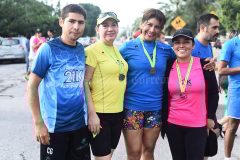 11102016 Aurelio, Irma, Isela y Rosy.