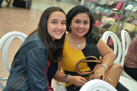 12102016 Bety y Beatriz.