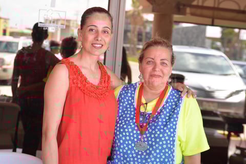 14102016 Claudia y Marisa.