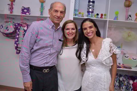 Guillermo, Cecilia y Cecy