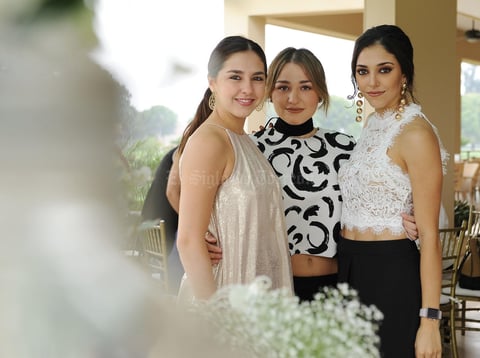Ana, Sofía y Nini