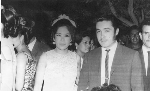 16102016 Cruz y Silvia en 1970.
