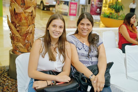 16102016 Manrique, Patricia y Fernanda.