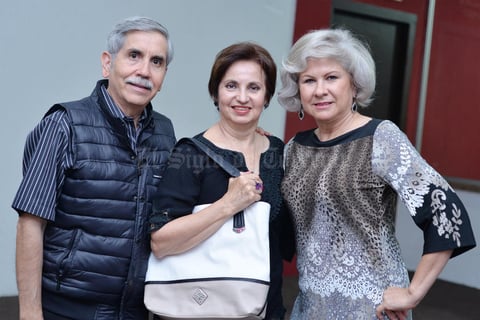 17102016 Sandra, Olga y Gerardo.