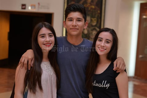 18102016 Frida, Jesús y Alexa.