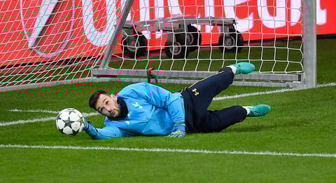 Hugo Lloris arquero del Tottenham.