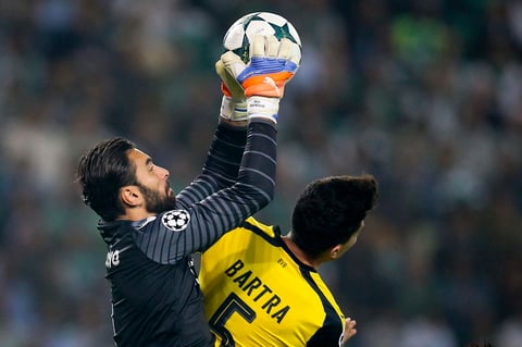 El arquero Rui Patricio, del Sporting.