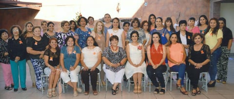 30102016 Despedida de soltera de Chayito Acosta Ríos organizada por su suegra, Lupita Banda de Herrera.