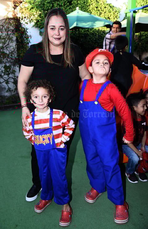 01112016 Lorena, Matías y Nicolás Carmona.