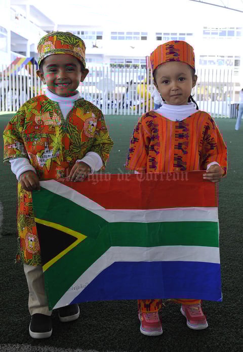 02112016 EVENTO ESCOLAR.  José Javier y Natalia.
