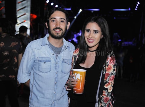 05112016 Omar y Ana.