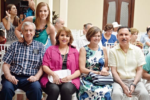 07112016 EN CASA AROCENA.  Saide, Fernando, Blanca, Gaby y RamÓn.